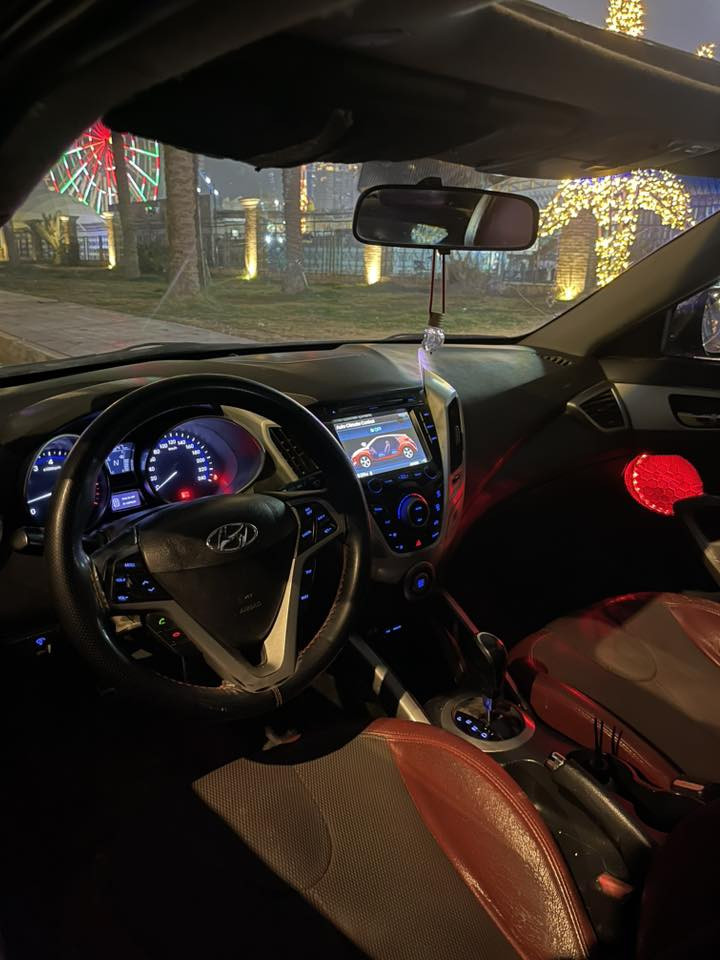 سلام عليكم..
فولستر 2013 وارد خليجي رقم اربيل
محرك دوش 1600 
فول مواصفات 1/1
•بصمة تشغيل
•بصمة ابواب
•بانوراما
•كشن سائق كهرباء
•شاشة كبيرة
•تحكمات ستيرن 
•مثبت سرعة كروز
تدفئة تبريد محرك كفالة
سيارة بيهة صفحة صبغ اثر جراد باللون 
الصدر نص عمر 
ب85$ ورقة وبيهة مجال بسيط جداً للشراي
***********
متوفر واتساب
