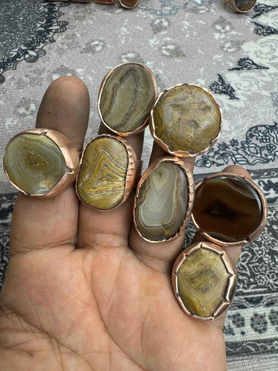 صياغات يدويه نحاس احمر قطعه١٠


**إذا كنت صاحب هذا الإعلان وتريد حذفه لأي سبب، رجاءا أرسل رسالة إلى الدعم الفني**