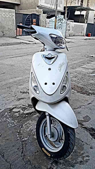 السلام عليكم دراجه منغولي 120 الدراجه سلف و هندر مكنتها خير من الله كهربائيات شغاله الدراجه مابيه اي نقص كفرات بلادي  الدراجه بلادي ما مفتوحه السعر600 وبيها مجال المكان الغزاليه شارع المركز الرقم ***********
