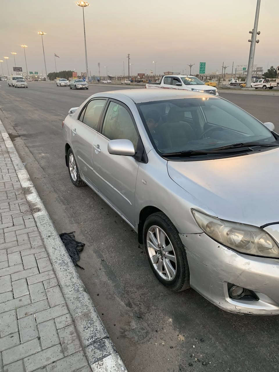 سلام عليكم كورلا خليجي 2008 كير ومكينه مكفول  بيها جراد حداديه جديده تخم تاير سعر80 رقم جوال ***********
