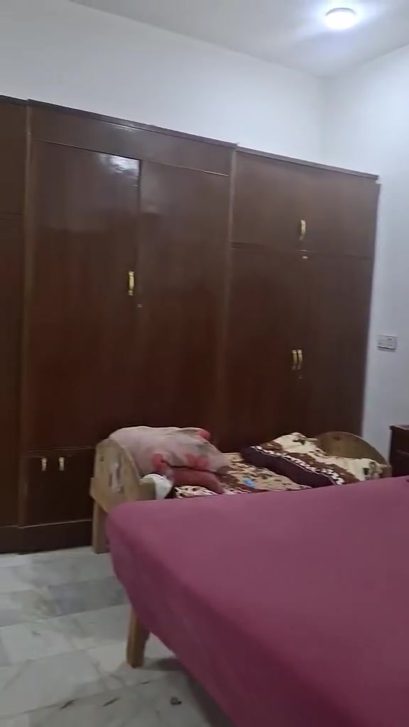من رخصه الادمن سلام عليكم
عرفه أخشاب مستعمله كنتور 6 أبواب 
***********
