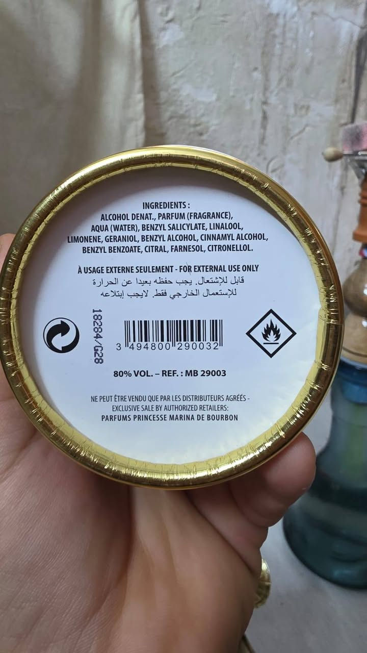 كرستال دور
بي قرابه 40 مل

عطر نسائي جميل جداً

بستان ورود 

صيفي اداءة 

جيد ـ 

100 شامل التوصيل


**إذا كنت صاحب هذا الإعلان وتريد حذفه لأي سبب، رجاءا أرسل رسالة إلى الدعم الفني**