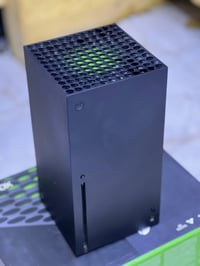 سيريس اكس موديل ٢٤ كارتون غير مطابق  كامل ملحقات توصيل موحود ولتس للحج...