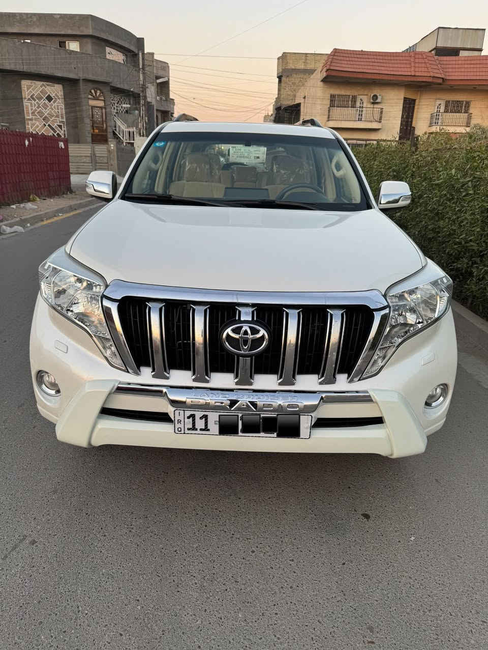 اللهم صل على محمد وال محمد 
السلام عليكم
للبيع تويوتا برادو 2015/ T.X.I مكينة 6 سلندر مكفولة كفالة عامة من الصبغ والبارد والضربة والتبديل والفتح كفالة  من كل شي كير ومكينة السيارة جاهزة من كل النواحي بعدها بوضع الوكالة فوول مواصفات
تشغيل بصمة
سلايد روڤ
كراسي كهرباء
تحكم ستيرن
مري شفط
ثلاجة
هوك خلفي
بروجكتر زنون
سبير تعليك
كامرة+ حساس اصلي
رقم بغداد الدولي
سنوية بأسمي + هزة جديدة
ارضيات الشركة ما مستخدمة
تخم تاير جديد 
كتلوكات + العدة + الجك ما مستخدمات
ماشية 68 كم

مكانها بغداد

***********
