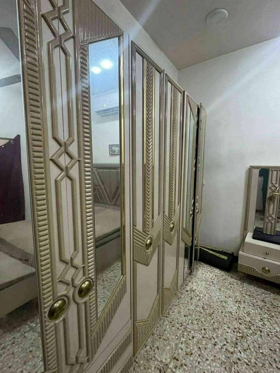 سلام عليكم غرفه تركيه  8 بوب 9 قطع ومفصله صوميا خشب  نضيفه لسعر مليون بيهه مجال للشراي العنوان بغداد الدورة تقاطع المصفى..المعدات


**إذا كنت صاحب هذا الإعلان وتريد حذفه لأي سبب، رجاءا أرسل رسالة إلى الدعم الفني**