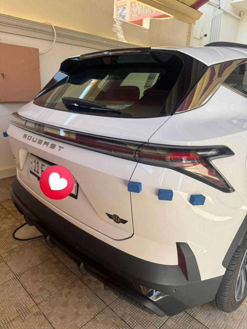 ⁨ ‎سوئيست S06 1.6L PREMIUMفول مواصفات 
ماشية 2.300 فقط
للاستفسار الاتصال على الرقم
***********

‎المحرك: 4 أسطوانات 1.6L  تيربو 197 حصان
‎العزم (نيوتن-م.): 290
‎ناقل الحركة: اوتوماتيكي دبل كلاتش من 7 سرعات
‎استهلاك الوقود: 8 لتر لكل 100 كم

‎المواصفات:
‎*إطارات قياس 20 إنچ
‎*فتحة سقف بانوراما 1.1 م
‎*شاشة عرض ترفيهية قياس 15.6 إنچ
‎*شاشة عدادات رقمية قياس 10.25 إنچ
‎*مقصورة الركاب من الجلد الفاخر
‎*مقعد السائق والراكب كهربائي
‎*مقاعد السائق والراكب مبردة
‎*كاميرات محيطية 540 درجة
‎*مثبت سرعة مع رادار تفاعلي 
‎*نظام مراقبة النقطة العمياء 
‎*نظام تحذير مغادرة المسار
‎* نظام المساعدة للبقاء في المسار
‎*نظام الكبح التلقائي في حالة الطوارئ
‎*نظام القيادة شبه الذاتية
‎*نظام الفرامل اليدوية الاوتوماتيكي Auto hold 
‎*نظام التحكم بنزول المنحدرات
‎*حساسات أمامية
‎*حساسات خلفية
‎*نظام التحذير من التصادم الأمامي والخلفي 
‎*نظام ابل كار بلاي واندرويد أوتو لاسلكي
‎*نظام صوتي متطور 8 سماعات من Sony 
‎*بلوتوث / هاتف السيارة
‎*إنارة محيطية لون ازرق
‎*إنارة ترحيبية
‎*صندوق كهربائي 
‎*المرايا الجانبية قابلة للطي كهربائياً ومدفئة
‎*مصابيح أمامية أوتوماتيكية LED مع مصابيح نهارية LED
‎*نظام التحكم الذكي بالإنارة العالية
‎*نظام تقنية الهواء بالايونات PM2.5
‎*فلتر تنقية الهواء (N95)
‎*دخول ذكي (بصمة)
‎*تشغيل عن بعد
‎*خاصية إغلاق الشبابيك وفتحة السقف عن بعد 
‎*شاحن هاتف لاسلكي سريع
‎*ماسحات الزجاج الامامي مع حساس للمطر
‎*مسند الذراع الوسطي مع ثلاجة
‎*وضعيات قيادة متعددة 
‎*نظام مراقبة ضغط الإطارات
‎*وسائد هوائية امامية وجانبية عدد 6
