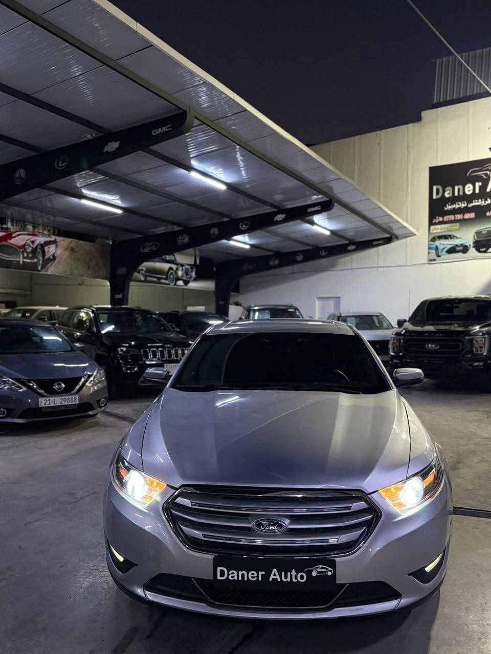 السلام عليكم
فورد تورس 2015

للبيع او مراوس مع F-150
مواصفات SEL 
شاشه جبيره بصمه تشغيل عن بعد كامره خلفيه كشنات كهرباء 
دوسات بريك وبانزين كهرباء
 
امريكي حادث جاملغ وباب

6 سلندر 3.5

ماشيه 133 مايل

محرك جديد بالشرط 

تبريد تدفئه كله شرط

بدون نقص برغي مال جناي

وبالعافيه ع الياخذها

***********
