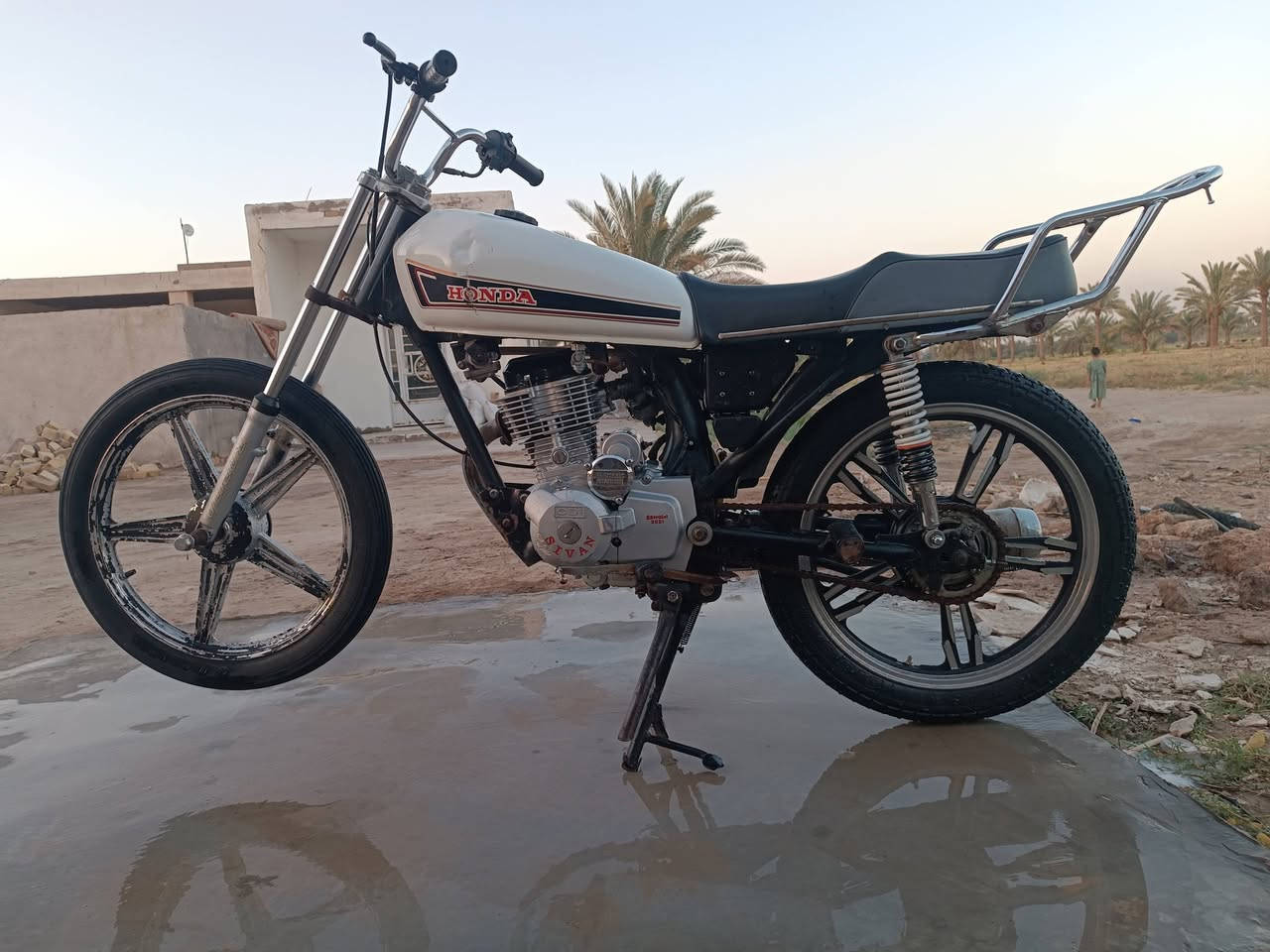 دراجه سيفان كلك كلك موديل 21
السعر 250اوبيه مجال ***********
