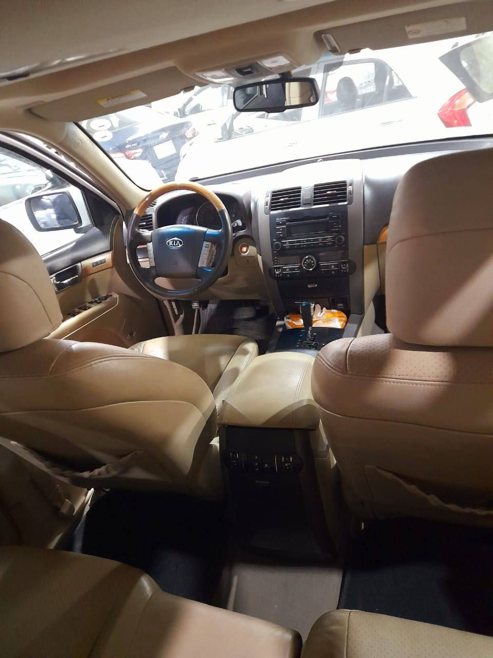 موهافي 2011 
للبيع 6 سلندر 7 راكب ماشية 158 الف كم
فول مواصفات، الضرر طخة بالجاملغ الامامي 
السعر 150 وبيها مجال 
للإستفسار الاتصال على الرقم. /***********
