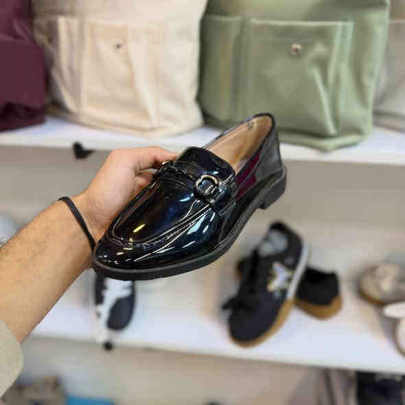 🔥 تخفيض نار على أفخم الموديلات 🔥
احذية نسائية ناعمة وأنيقة بكل الألوان المتوفرة ✨
• شكل راقي
• قاعده مريحة
• تناسب كل الإطلالات

القياسات من 41/37 

💸 السعر بعد التخفيض: 5,000 دينار فقط
✨ الكمية محدودة

للحجز والاستفسار دايركت 💬

***********
📍العنوان: الصويرة / حي المعلمين / قرب تنزيلات حمودي
