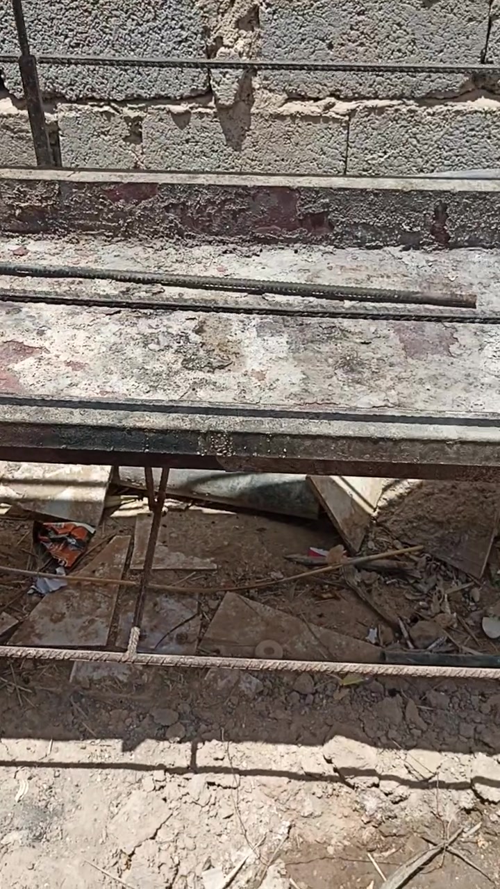 السلام عليكم 
متوفر غراض للبيع كل قطعه وسعرها
خاص او ***********
