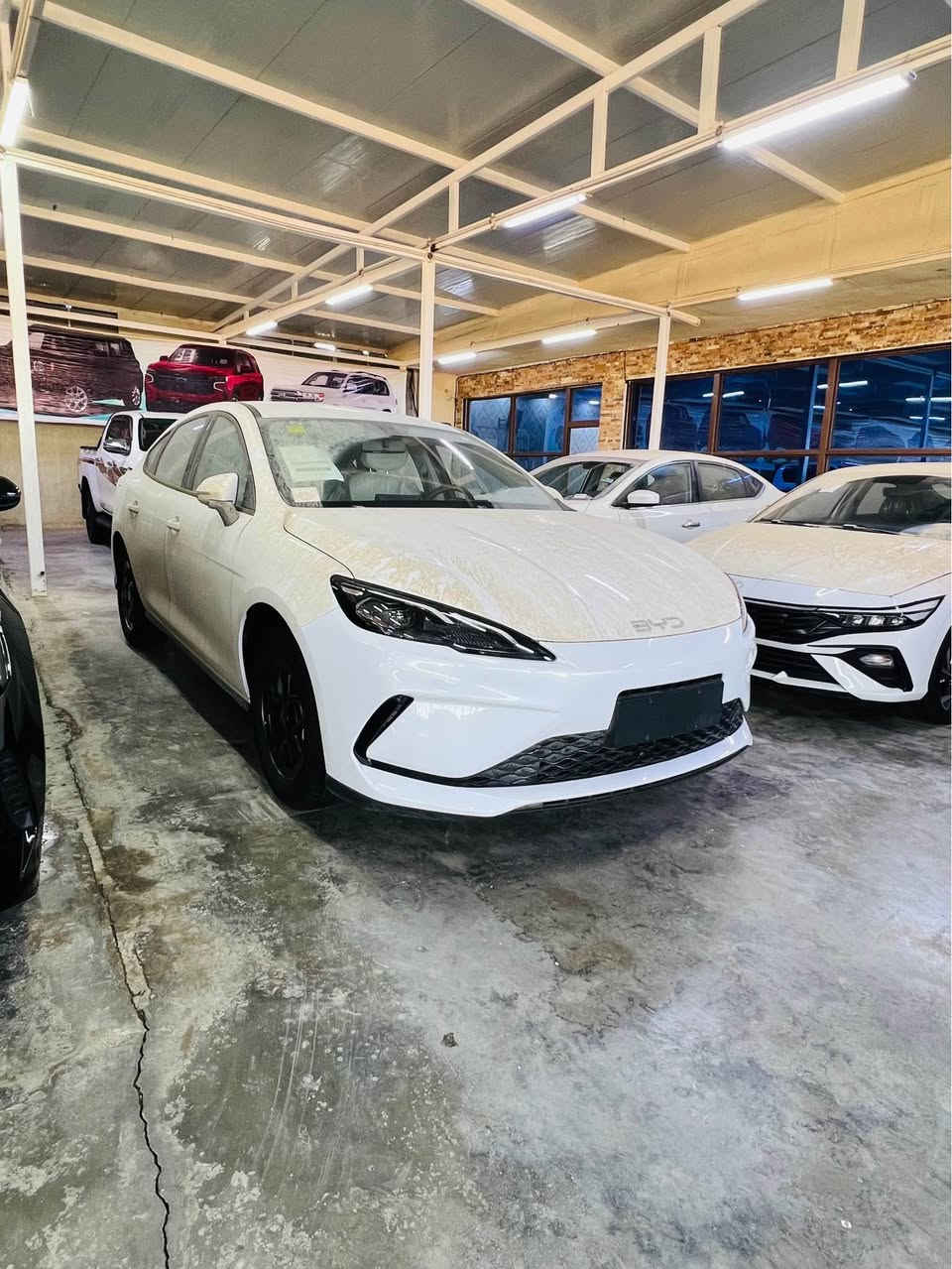 ( بيع او مراوس او بيع نظام الدين يعني تدفع قسم يبقه قسم مدة )

📅 الموديل: 2025
📍 الحالة: جديدة بالكامل (زيرو – لم تستخدم)
✨ المواصفات:
✔️ فول مواصفات (أعلى فئة)
✔️ شاشة كبيرة حديثة + نظام ملاحة
✔️ عدادات ديجيتال
✔️ تشغيل بصمة + دخول ذكي
✔️ فتحة سقف بانوراما
✔️ مقاعد جلد كهرباء + تبريد/تدفئة
✔️ نظام صوتي فاخر
✔️ كاميرات 360 + حساسات أمامي وخلفي
✔️ مثبت سرعة ذكي + أنظمة أمان متطورة
✔️ إضاءة داخلية محيطية

💰 السعر: انصال عبر الرقم
📞 للتواصل:*********** دهل اوران, واسط
