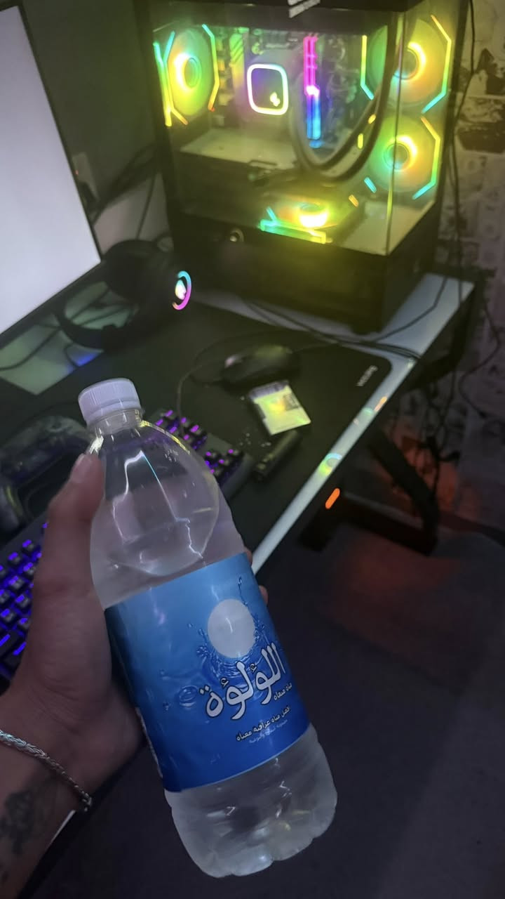 السلامم عليكم قيم واخذ 
واتساب فقط ***********

Processor: Intel Core i7-12700KF
Motherboard: ASUS PRIME B760M-R D4

Graphics Card: Gigabyte GeForce RTX 4070 SUPER WINDFORCE OC 12GB

RAM: G.SKILL Trident Z RGB DDR4 32GB (2x16GB) 3600MHz CL18

Storage: LEXAR NM620 1TB SSD M.2 NVMe

Power Supply: Segotep BN750W 750W 80+ Bronze PCIe 5.0 & ATX 3.0

Cooling System: DeepCool LE520 240mm Liquid Cooler

Case: Xigmatek Alphard M Mini Case

