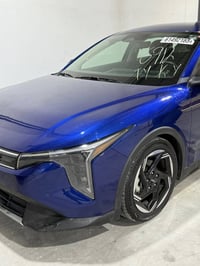 كيا كي فور 2025 دخول جديد سياره مواصفات EX بصمه ماشيه 5 آلاف فقط شبه ا...