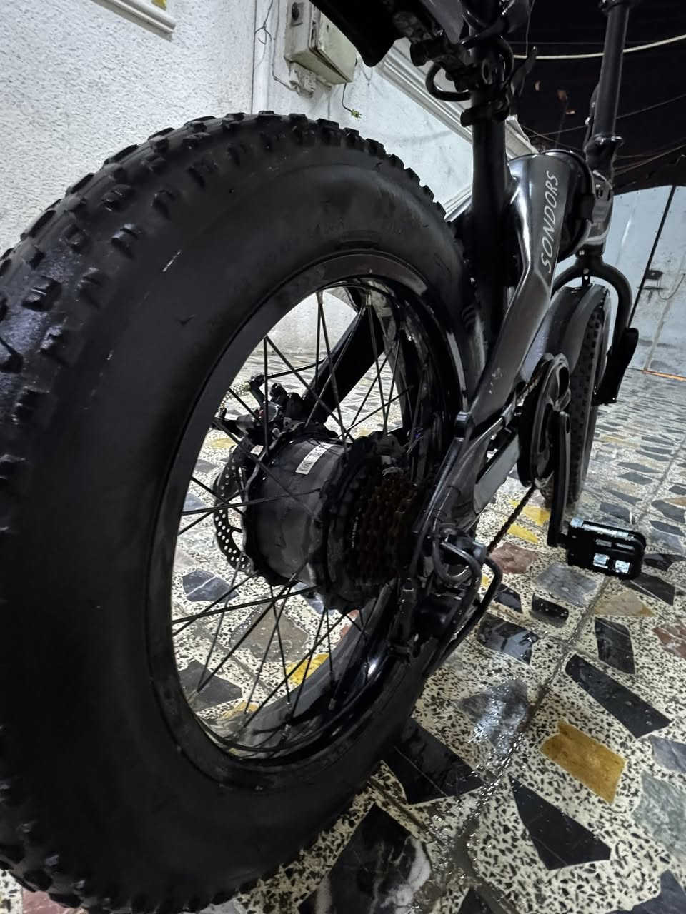 سلام عليكم دراجه هوائية ليثيوم للبيع
موديل ✨سوندرس 
شاشه إماميه 🖥️
بريكات شغاله ✨
دراجه نظيفه مابيه عطلات 🖤
للاستفسار 📞*********** 

مكاني بغداد الشعب 
سعر اتصل وسهله 
✨✨
