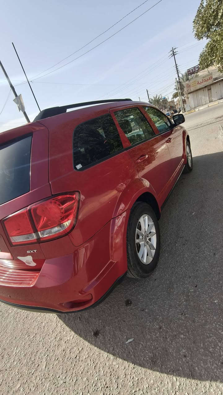 ‏دوج جورني 2016..... SXT
‏بيع أومراوس بأحدث السعر 137
‏جانيها صار6 سنوات
‏رقم بغداد بأسمي سنوية لسنة 2028
‏4سلندر2400
‏7 راكب
‏3 قطع
‏بصمة تشغيل ودخول 
‏بدون أيرباگ السياره شريط ستيرن فقط 
‏وحساس اوكسجين (صالنصه)
‏بيها صبغ الجاملغ الأيمن الخلفي والأمامي فقط 
‏كما موضح بالصور مع صور حادثها بالتعليقات رقم الشاصي
‏مكانها كربلاء
‏3C4PDCBB2GT198502
‏-———————————
‏*********** للأستفسار أكثر
