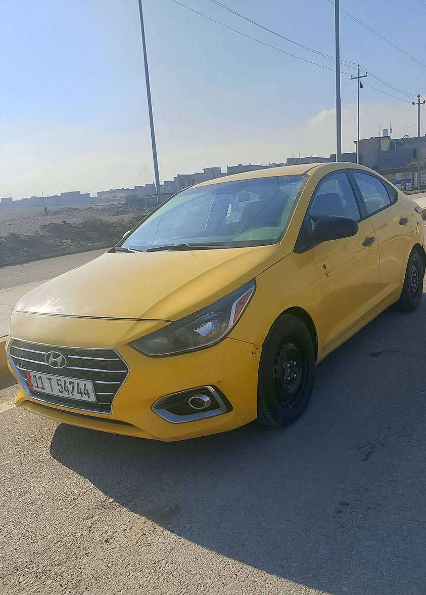 أكسنت مضلع 2019 رقم بغداد
كير توماتيك ومحرك DGI 16
شرط مامفتوحات وضع شركة
تحكم دشبول بالاستيرن 
تحكم مري بالباب
بيها بنيد مبدل وجاملغ مبدل 
بيها معجون بالجاملغ وتلقيطات 
موصل الأيمن
السعر 121 ..
***********
ملاحظة وكالة ما أسوي أبيع شرط التحويل 
واني الشرعي
