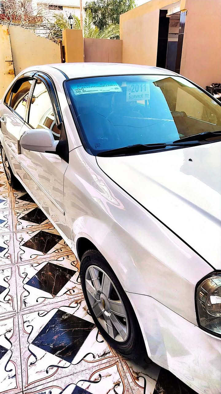 اوبترا للبيع موديل 2011
السعر80
وبيها مجال السيارة مرفق السونار وياها
ماناقصها اي شي جاهزة كامرة شاشة طخم تايات كلو جديد بدون كاربون كير عادي 
والشرعي موجود تريد تحويل وكالة حاظر رقم الهاتف/***********
