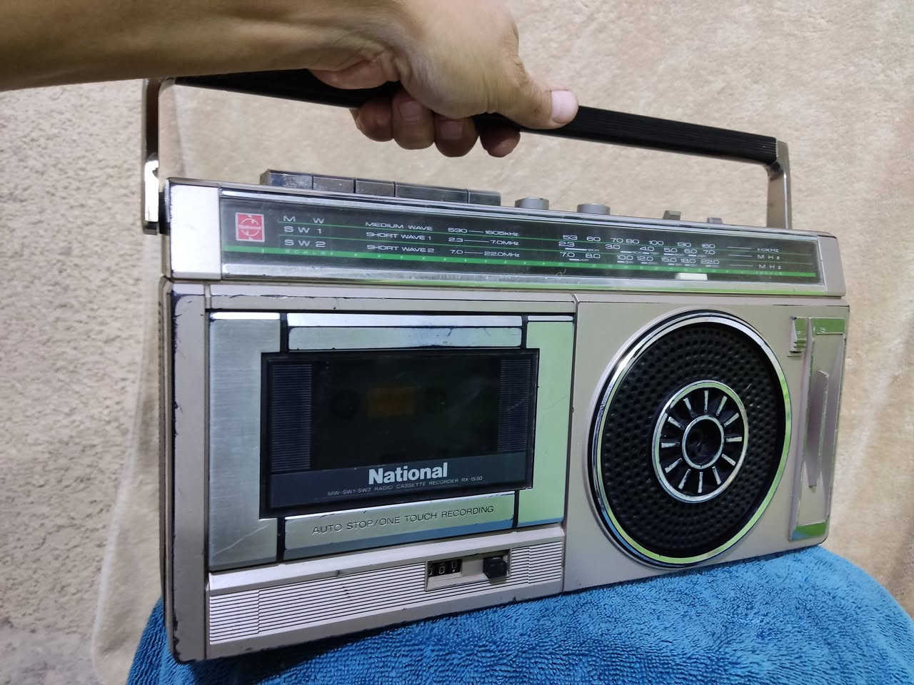 ناشيونال ياباني اصلي
بدون ف م 
الجهاز شرط الشغل والنظافة 
٧٠ الف مع التوصيل


**إذا كنت صاحب هذا الإعلان وتريد حذفه لأي سبب، رجاءا أرسل رسالة إلى الدعم الفني**