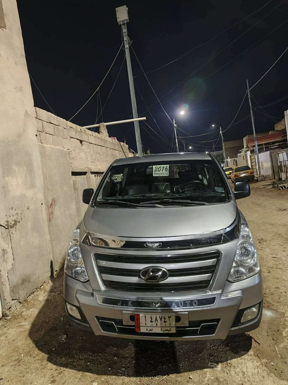 السلام عليكم للبيع ستاركس ٢٠١١ مسكر اصل السيارة فقط صبغ الجاملغ الخلفي الايسر من كوريا وتبديل جنطه بالعراق والباقي كفاله رقم بصرة حداديه تخم تاير مكينه كير كهربائيات غرفه كلها شرط الف دينار ماتخسر عليها المكان ديوانيه قضاء عفك السعر المطلوب ١٧٠ وبيها مجال للاستفسار اكثر ***********
