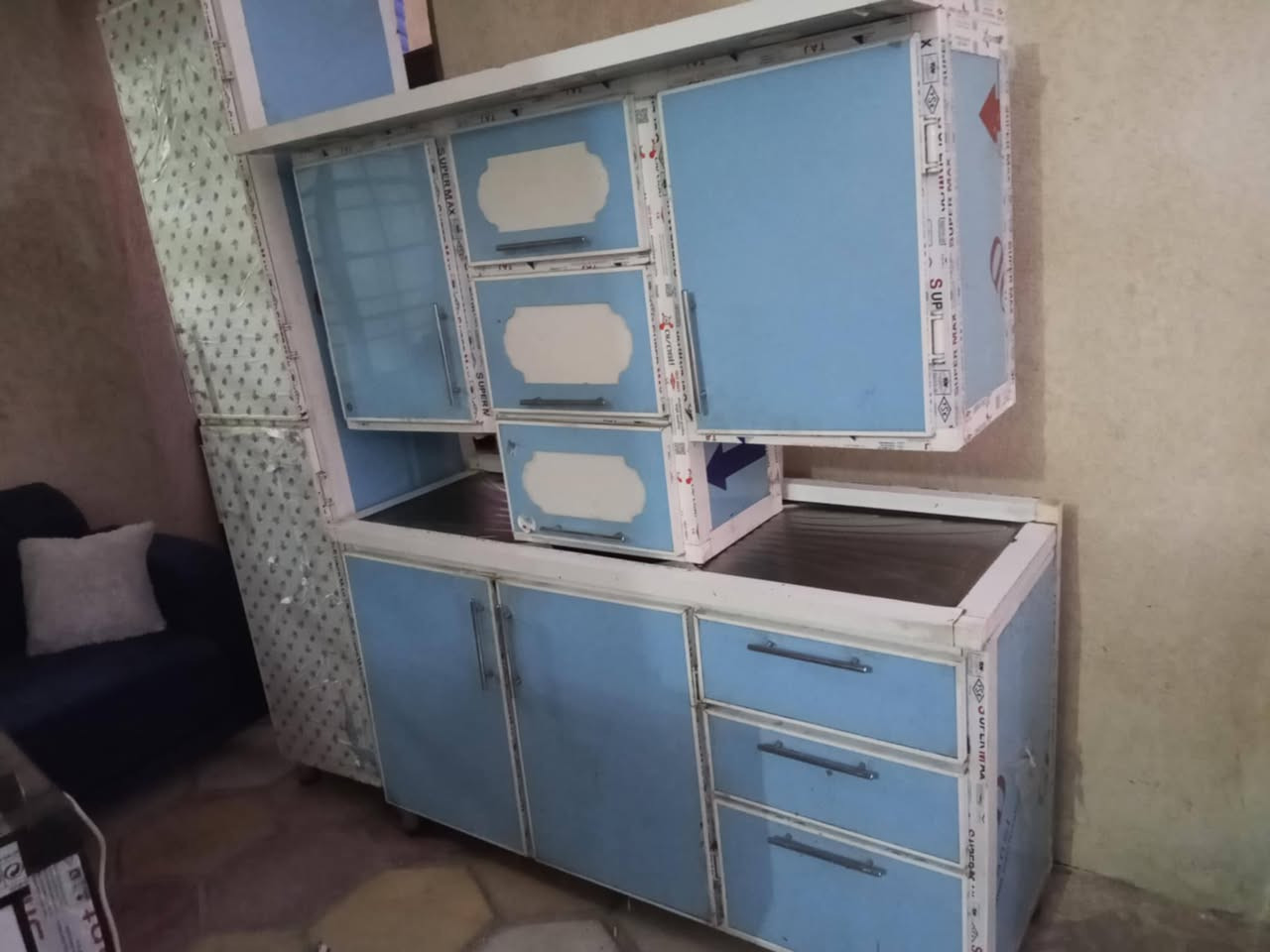 كاونتر مستعمل نضيف 
سنك متر ونص ستيل
معلق متر ونص 
مع زاوية اضافي 
كل هذة بسعر 200 
شامل اجور التوصيل داخل مركز الناصرية 
عنوان
ناصرية مدينة الصدر 400 دار 
مقابيل مدرسة الرباب 
***********
***********
***********
