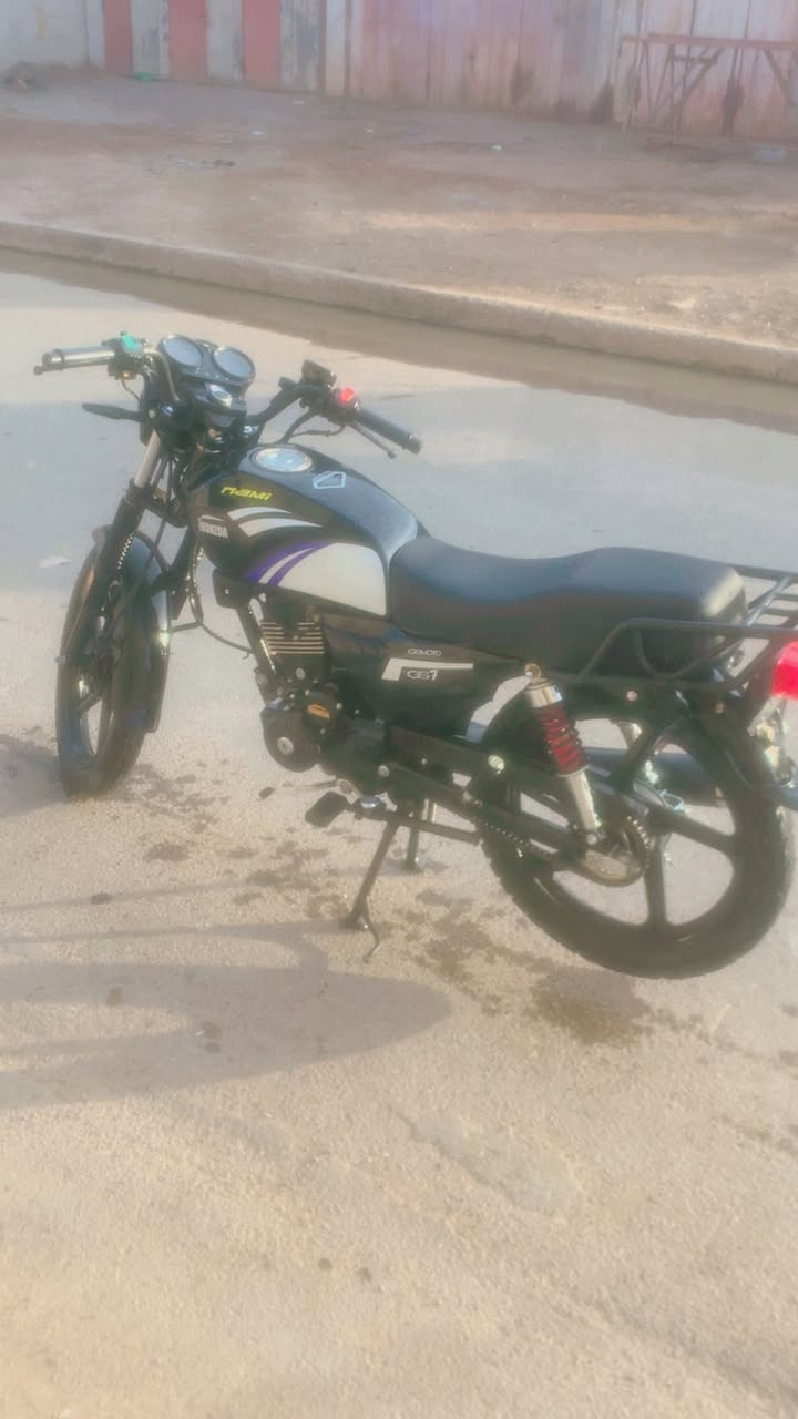 السلام عليكم  دراجه نامه برو دراجه كلش نضيف وماشيهً 8000 مكاني بغداد الاتصال. على هاذا الرقم *********** شرط النكرهً سلف
السعر 1250 وبيههً مجال
