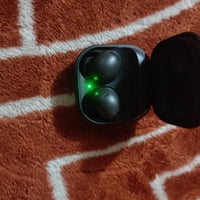 سماعات بلوتوث • شحن وايرليس • تبديل بموبايل