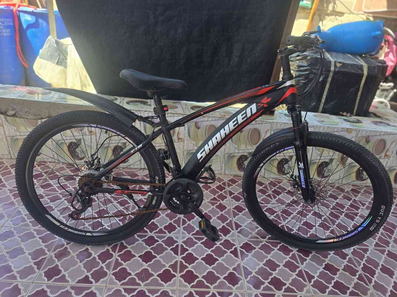 بايسكل للبيع قفلة ٧٥ جديد كامل من كلشي ماعدا شغلة بسيطة تكلف تصليح ٣ الاف استفسار اتصل***********
