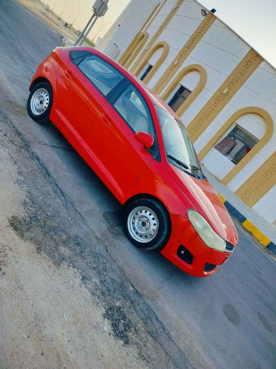 اللهم صل على محمد وال محمد 
شيري للبيع موديل 2013 شرط احلى من الصور 
استخدام شخصي فقط مكفوله وجديده 
للاتصال ***********
