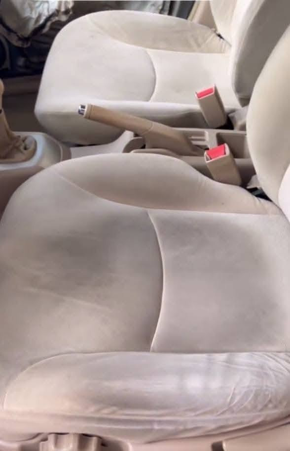 رجع توفر الحجز على حمام داخل للسيارات🚗
---

*🚗 لوندري الاخوين لغسيل او حمام السيارات 🚗*

نرجع سيارتك جديدة من الداخل!

*خدماتنا:*
1. *غسل بالرغوة* - تنظيف عميق للمقاعد والأرضية
2. *تنظيف المقاعد* - إزالة البقع والروائح الصعبة  
3. *تعطير كامل* - ريحة نظافة تدوم
4. *تجفيف سريع* - تستلم سيارتك بنفس اليوم

*لماذا تختارنا؟*
- مواد تنظيف أصلية وآمنة على القماش
- فريق محترف وخبرة في غسيل السيارات
- أسعار مناسبة وخدمة سريعة

*📞 للحجز والاستفسار:*  
************ - ************

*العنوان:* جنوب الموصل القيارة الجدعة
*لوندري الاخوين.. نظافة تليق بسيارتك* ✨
