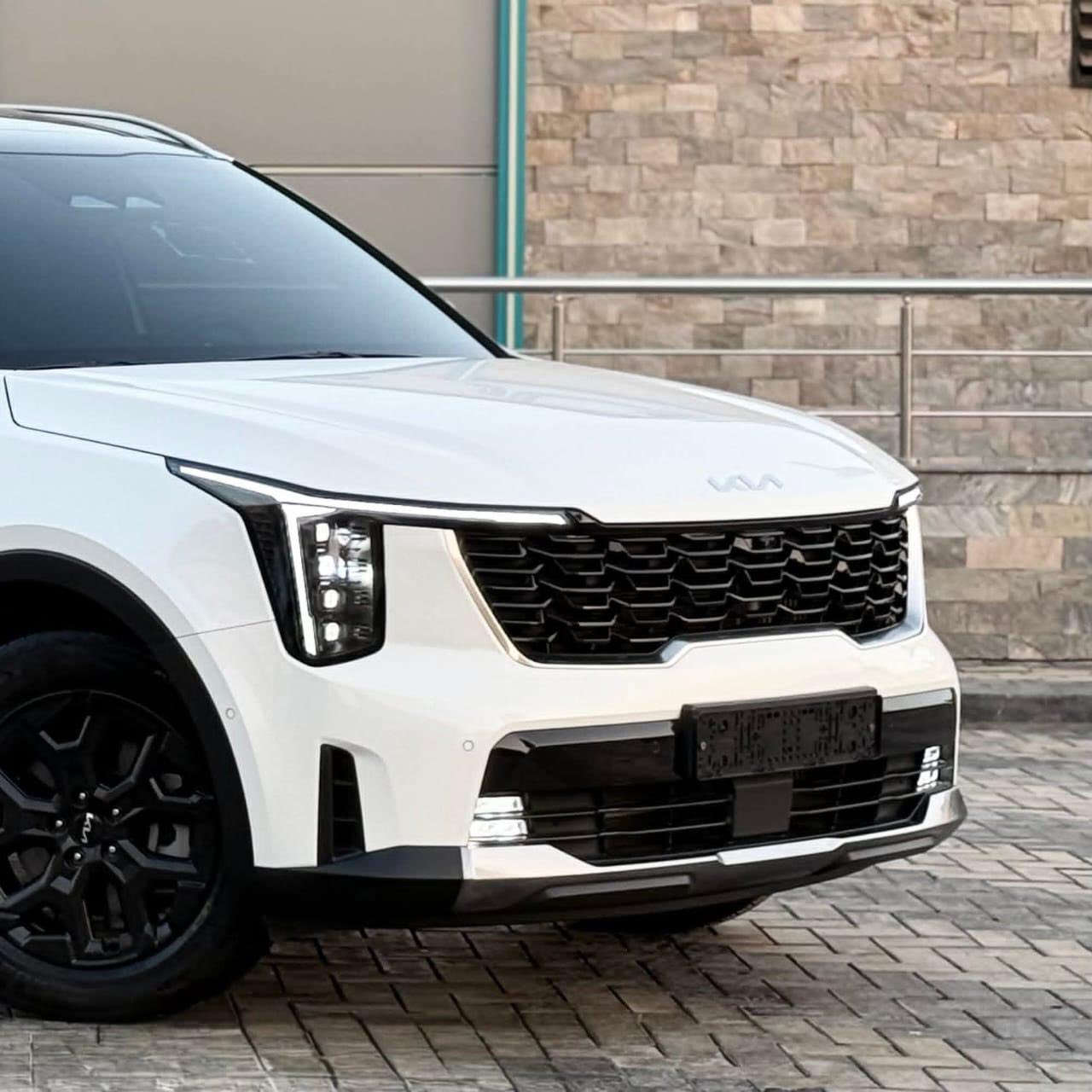 كيا سورينتو - 2024
فوري - وارد كوريا
15,000KM
1600 - Turbo

عربية كاملة Full option ✨

✅فتحة سقف 
✅كراسي كهربا 
✅شنطة كهربا
✅كاميرا 360
✅Memory seat
✅Head-up Display


**إذا كنت صاحب هذا الإعلان وتريد حذفه لأي سبب، رجاءا أرسل رسالة إلى الدعم الفني**