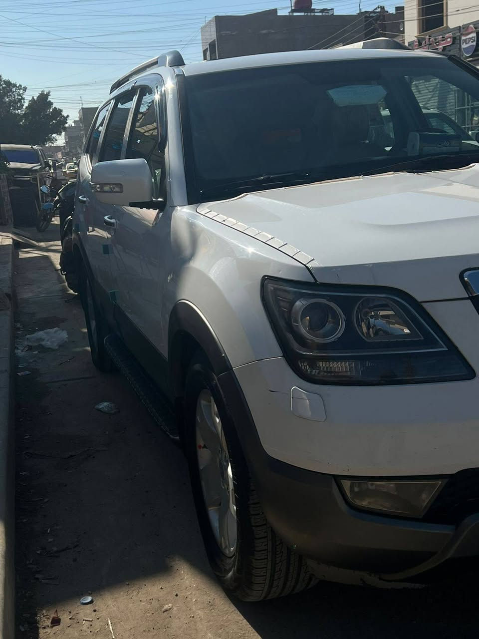 اسلام عليكم 
مهافي ١٣ 
واحدعلى واحد فول يعني مواصفات المهافي المعروفه 
مكفوله كفاله عامه ماعده رصعه بل جاملغ العكس السايق أمامي  
السعر١٧٥ 
***********
