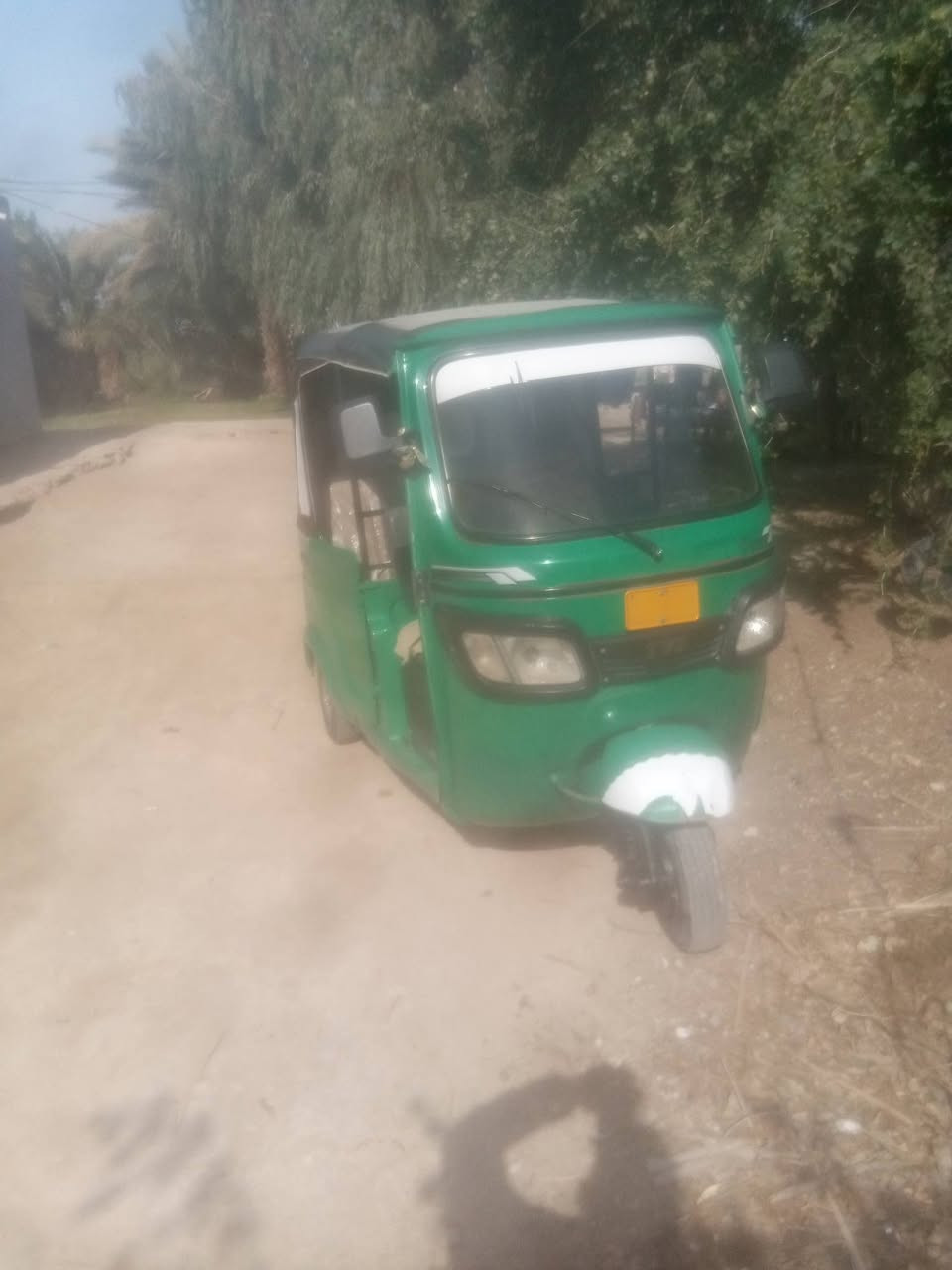 تكتك 22لبيع رقم واسط عنوانها القاسم تواصل على رقم***********
