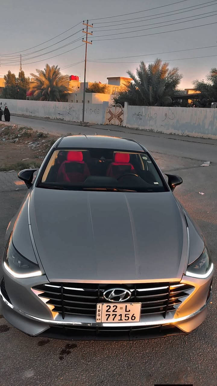 السلام عليكم 
سوناتا موديل 2021
وارد امريكي سونار مرفق 
المواصفات
-شاشة كبيرة
-كامرة دوارة 360 درجة 
-تحكم ستيرن 
-لد أمامي + لد خلفي
- رقم اربيل انگليزي 
وباقي المواصفات المعروفة 
السيارة جاهزة من حدادية وتخم تاير تبريد تدفئة 
المكان السيارة  -نجف 
السعر(157) وبيها مجال بسيط
مكلف بالنشر
للاستفسار ***********
