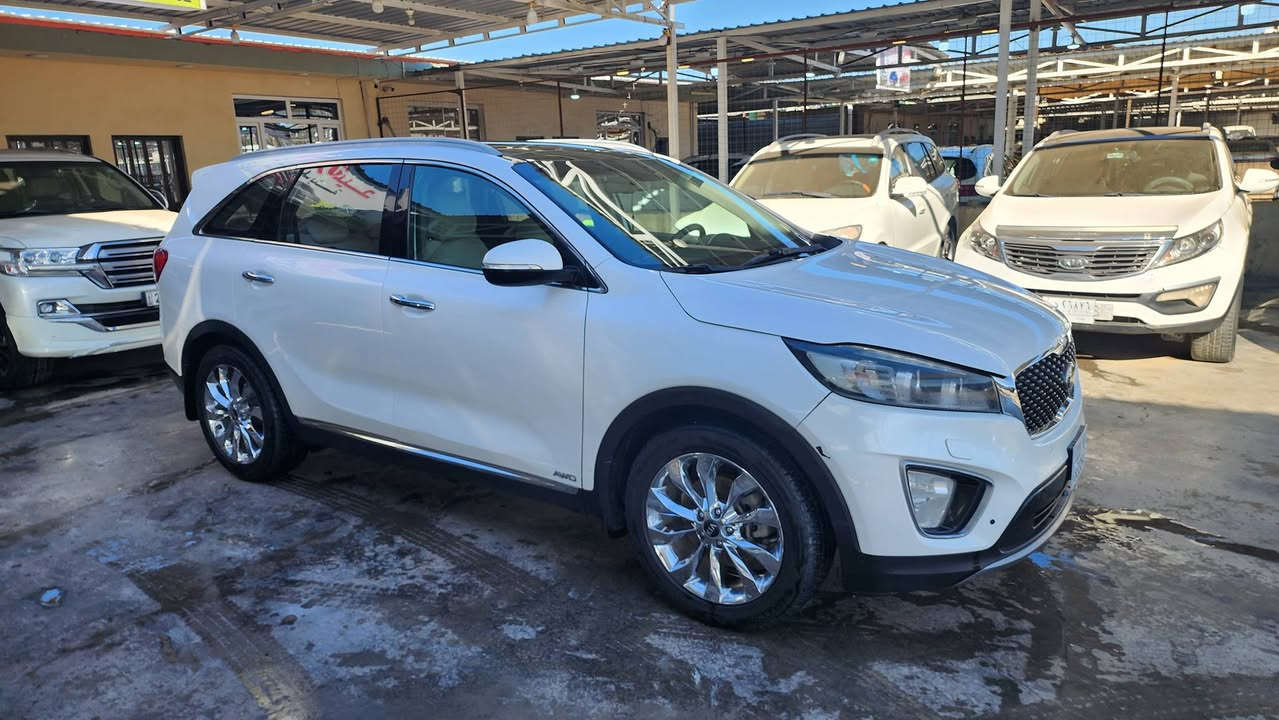 سورنتو خليجي فول 1/1  موديل 16      بيه كلير يم الرقم لخلفي جنطه  محرك مفتوح لراجز  لسعر ٢٠٢  هاتف ***********  مكاني ناحيه لرشيد. معرظ سماء الرشيد
