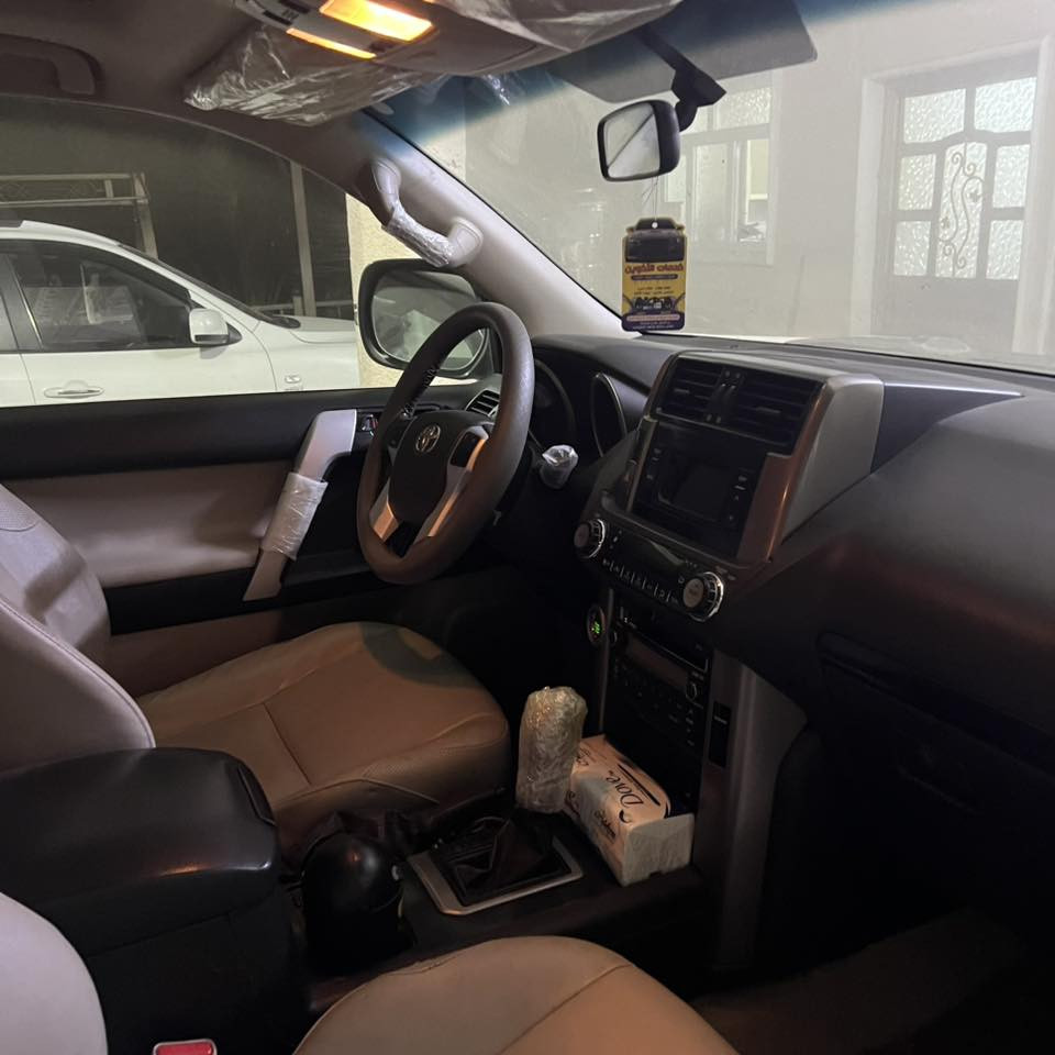 برادو موديل 2013
مكفول كفالة عامه 
عدا ركن الدعامية  
ماشيه 150 ألف
***********
