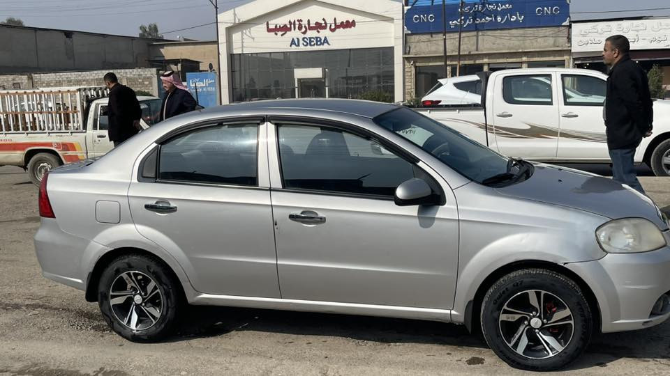 اڤيو ٢٠٠٨ كوري 
دبل كم شفت
كير عادي 
بدون صبغ وبدون ضرر 
كاربون بانزين
السيارة باسمي 
شرط التحويل 
سنويه ٢٠٢٨
السعر 67$وبيها مجال بسيط 
السيارة مال بيت مال جناي 
***********
