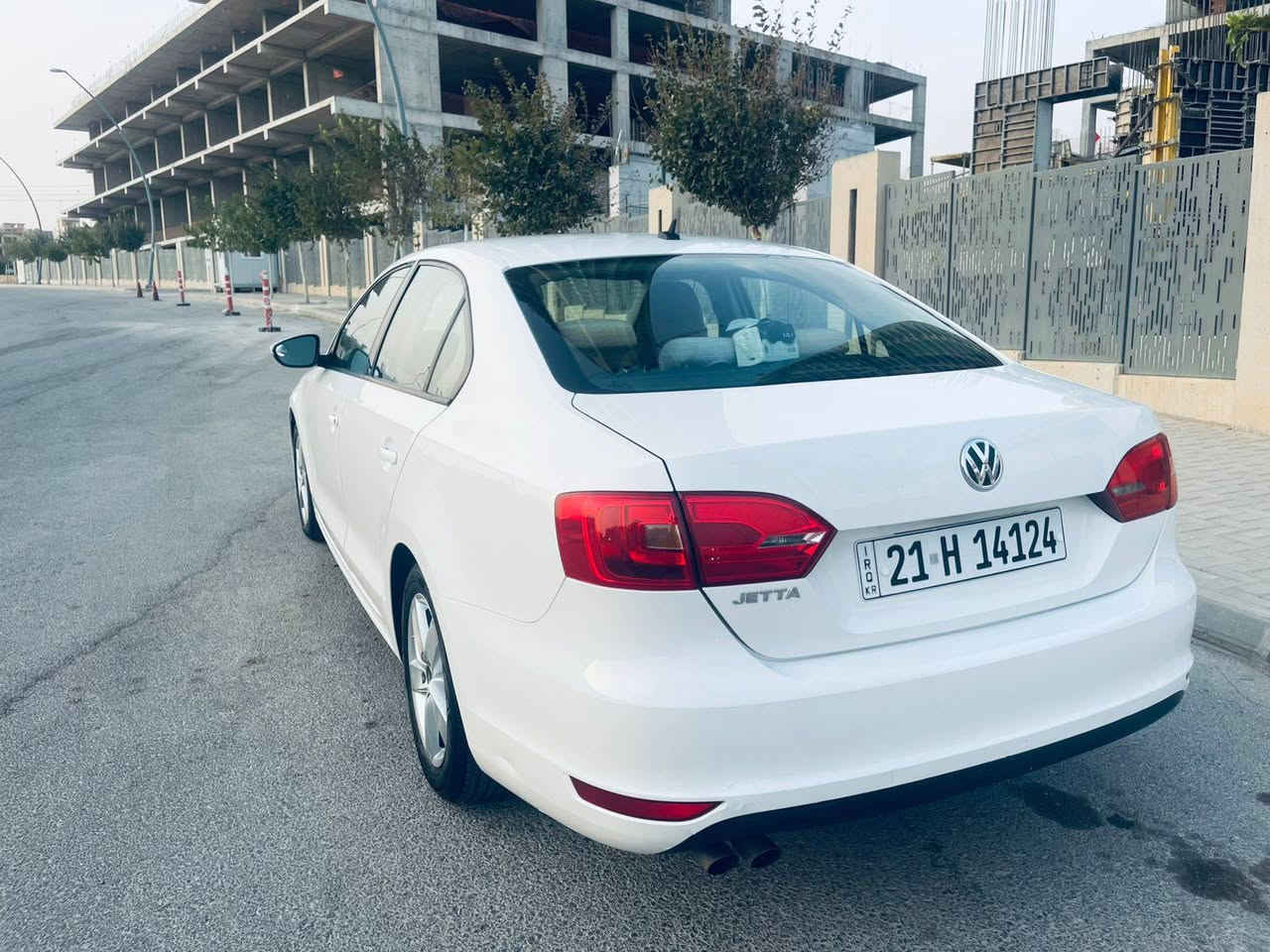 ڤۆلکسواگن جیتا 2012
مەکینە ۲٠ بێ تۆڕبۆ مەرغوب گێڕ عادی و ئۆتۆماتیک تەبرید مەرکەزی تەجیل شاشە
ئاوێنە ئیشارەت ئاوێنە کارەباو هیتەر
سەنەوی تا ۲۹ تازەیە بەناوی خۆمەوەیە
گێڕو مەکینە بە شەرت
چەمەلغی پێشوە لای سایەق بۆیاخە

سعر لە کۆمێنت داوابکە ڕاستەخۆ بۆت دیت 📩 

دەرگای سەکن پێشەوە نیوەی بۆیاخە 
دو بست سەر دۆسەی دواوە

ژمارەی خاوەنی 
***********
