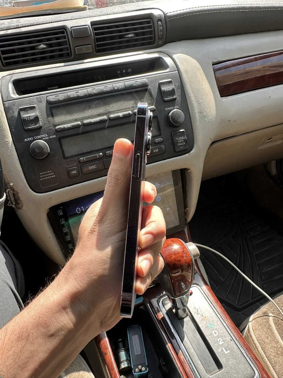 14 برو ماكس بطارية 79 ذاكرة 128 مكفول كفالة عامة وتر بدون ملحقات.
السعر 750 قفل بدون عملة
السيدية تقاطع درويش
***********
