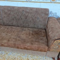 ديوان • ٨ مقاعد • مكان الحريه