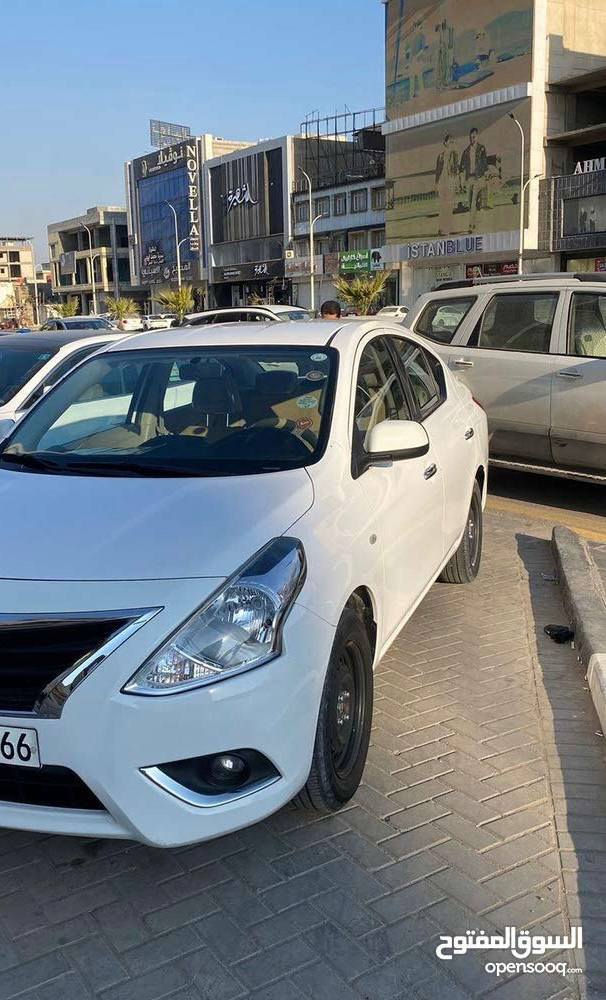 نيسان سني هندي موديل 23 كفالة عامة ماعدا شخط خفيف كلش مامبين بجهة باب السايق على كد اقل الشبر مدوشمة ارضية وكشنات ومنظومة زنون اسبيرها مانازل ماشية 68 الف وقابل للزيادة مامشتغلة تكسي مال بيت سنويتها لل28 بشهر ال6 رقم اربيل السعر 115 وبيها مجال ***********
