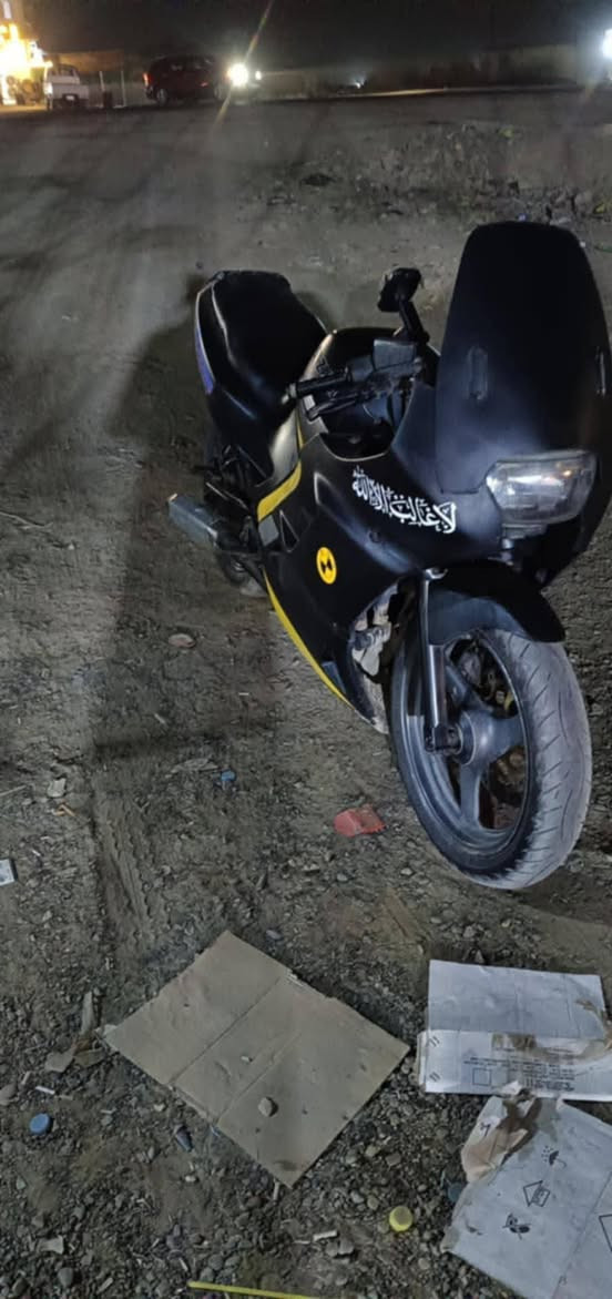 السلام عليكم اخوان بطح كروزس للبيع كير وماكينة كفالة الدراجه حلوه عوزها شويه ترتيب بيها خربطه بسبب روس بلكات لان تايخه ينرادلها روس بلكات جدد وكتف شحن فقط 
السعر 1200 وبيها مجال حگ الجية اوراق مكاتبة فقط


**إذا كنت صاحب هذا الإعلان وتريد حذفه لأي سبب، رجاءا أرسل رسالة إلى الدعم الفني**