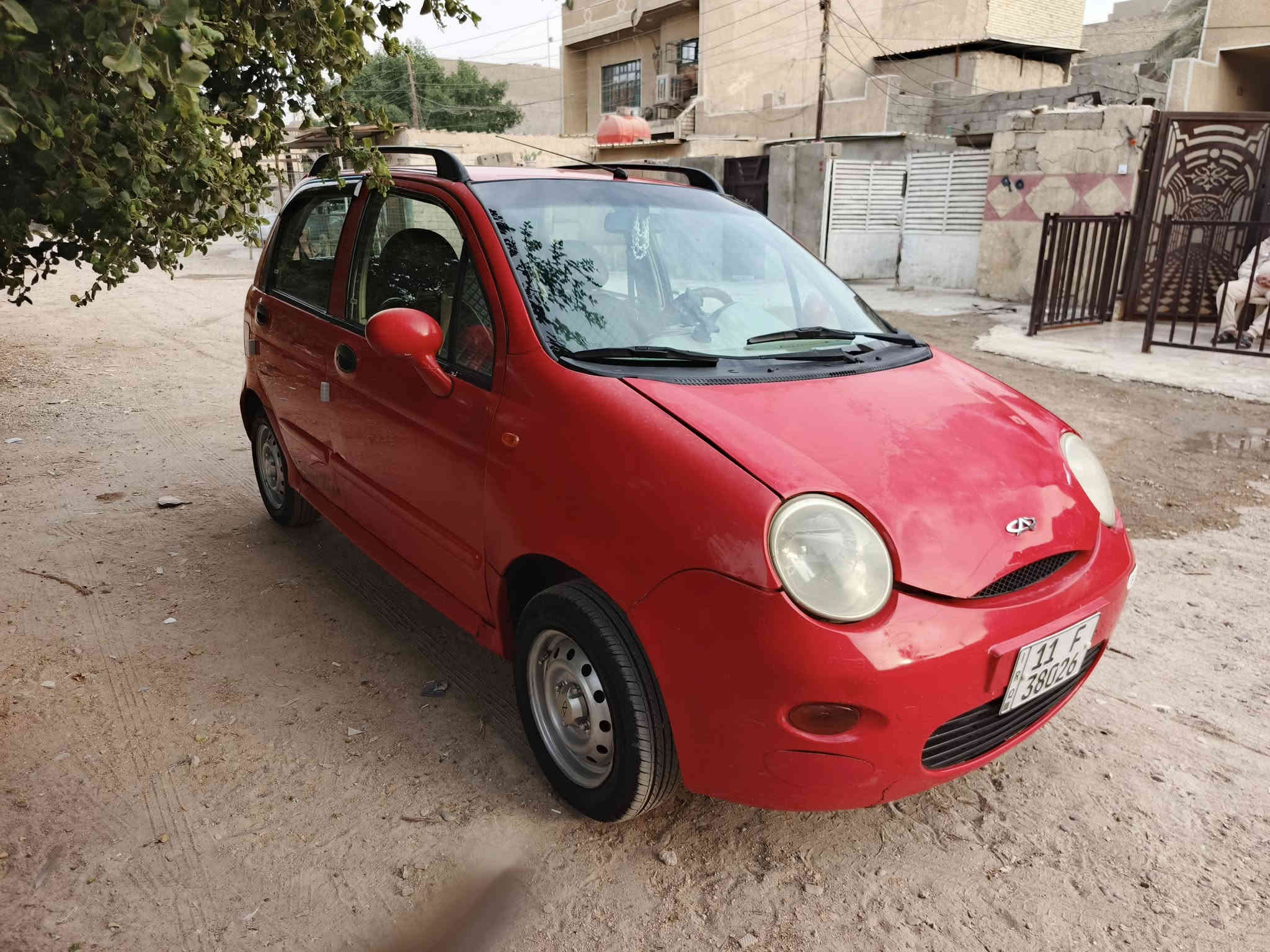 السلام عليكم
كيو كيو ٢٠١٢ ماشية ٢١ حقيقي رقم بغداد انكليزي السعر ٣٤ بيها مجال قليل كلش حك الجية  بااسمنا السيارة كير محرك خير من الله كهربائيات كلها شغالة تبريد شغال السيارة بيها طخة خفيفة ومكحلة بخشم الجاملغ الايسر وبيها جراد بالبنيد وبلباب الي ورة السايق  بدون خياس السيارة خير من الله مكان السيارة بغداد شهداء السيدية 
*********** وات ساب واتصال
