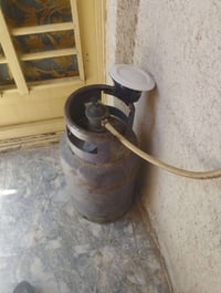 قنينة غاز متروسه للبيع 75قفل كربلاء المقدسة حي الغدير 07811474254