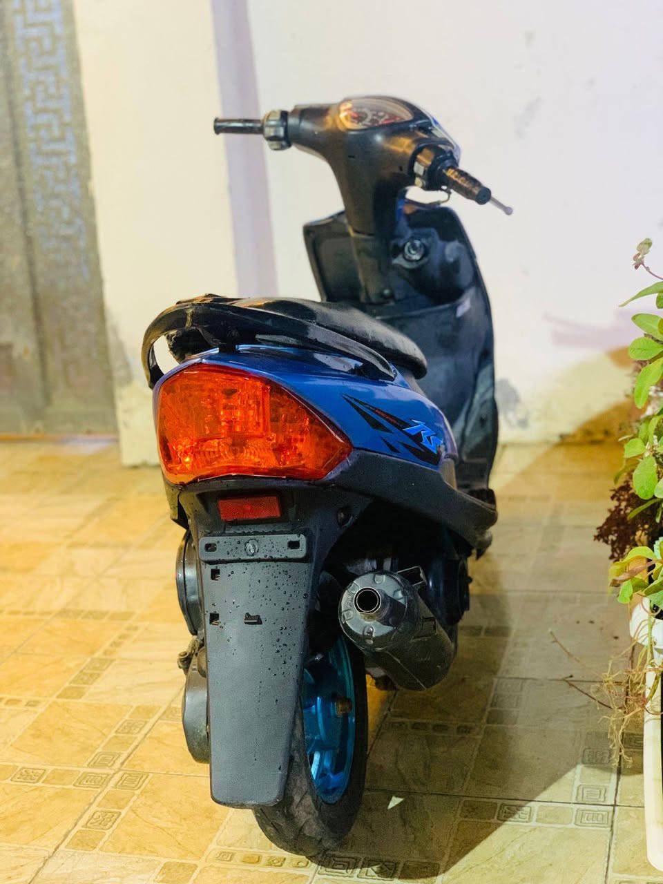 ماكس عدله ياباني 49 
سلف وهندر وكهربائيات كله شغالة 
شلعه ومعدل ونعومه 
السعر/450 وبيها مجال لشراي 
حله مركز المدينة 
***********
