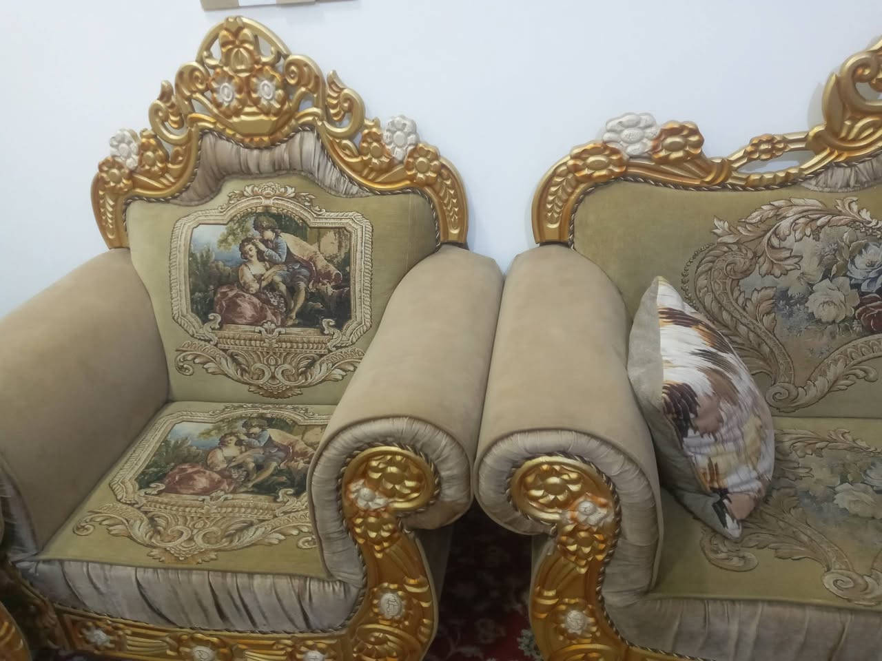 تخم عشر مقاعد بسعر ٤٠٠ وبي مجال
مكاني البلديات ***********
