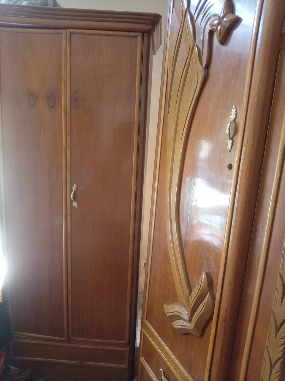 السلام عليكم غرفة نوم للبيع هذا وضعها ب 500 الف وبيها مجال
بغداد البلديات ***********
