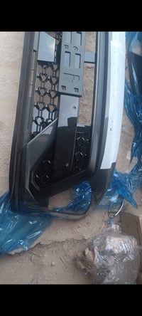 يوجد غراض  كونا. 24.  25. وارد امركي.   مكينه 1600 تيربو.    077679489...