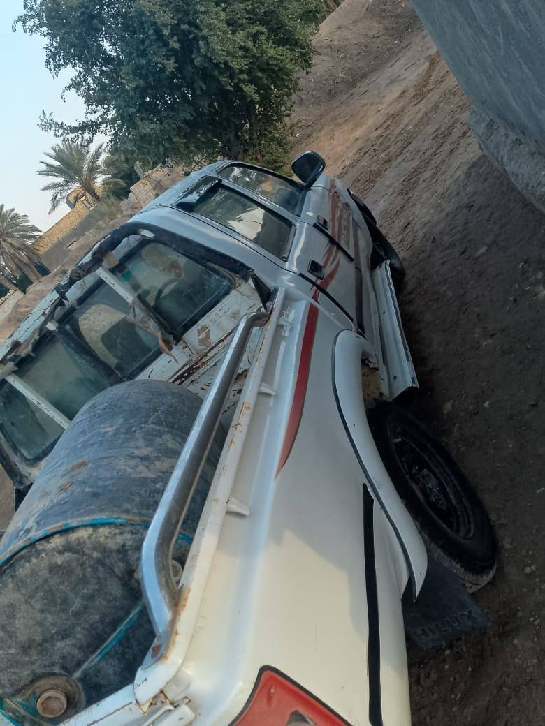 السلام عليكم سيارة بيكم ادمرال للبيع 

المكان ذي قار/سيد دخيل.           السعر 25 ورقة 

ادوات مكفول من السرقه والعشائر والگص 

الهاتف ‏‪***********‬‏ ///‏‪***********‬‏
