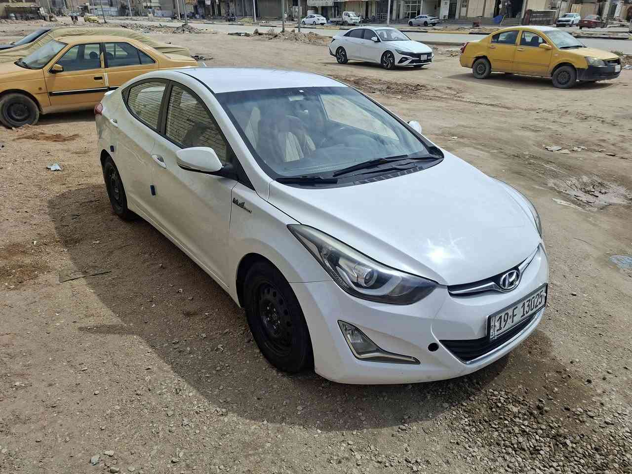 لنتره مديل ٢٠١٢ رقم كربلاء خليجي محرك ١٨٠٠ بيها مكانات صبغ ابيع صبغ احزام  سعرها ٩٢ وبيها مجال مكانها كربلاء حي السلام ***********
